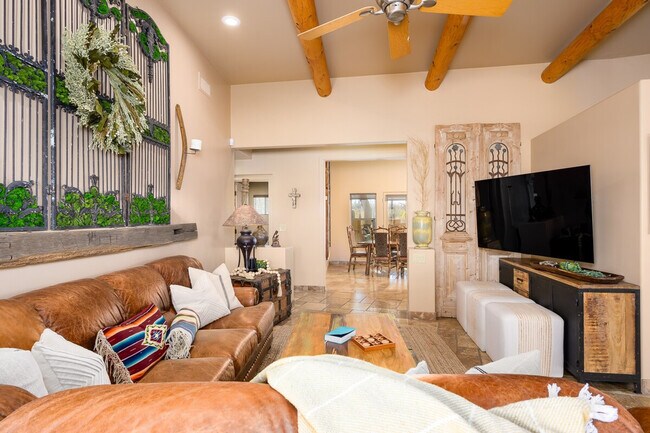 Foto del edificio - 45607 N 12th St
