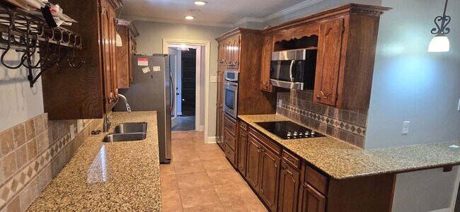 Foto del edificio - 3 Bedroom 2 Bathroom in Greenacres (N Bossier)