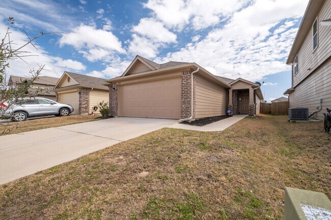 Building Photo - Delightful 4 Bedroom, 2 Bath, 1-Story Home...