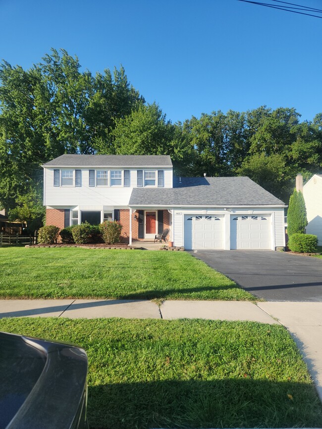 Building Photo - 662 Parmentier Rd