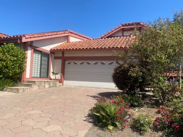 Primary Photo - 1129 Vailwood Way