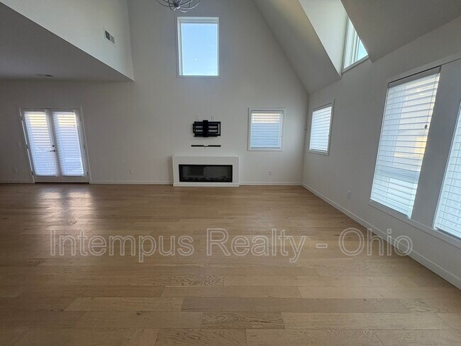 Foto del edificio - 2430 Richmond Rd