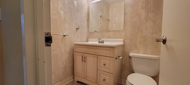 Foto del edificio - 99 Pond Ave