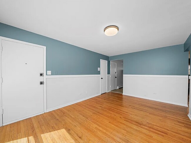 Foto del edificio - 8921 S Cottage Grove Ave