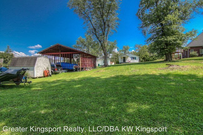Building Photo - 308 Colonial Heights Rd