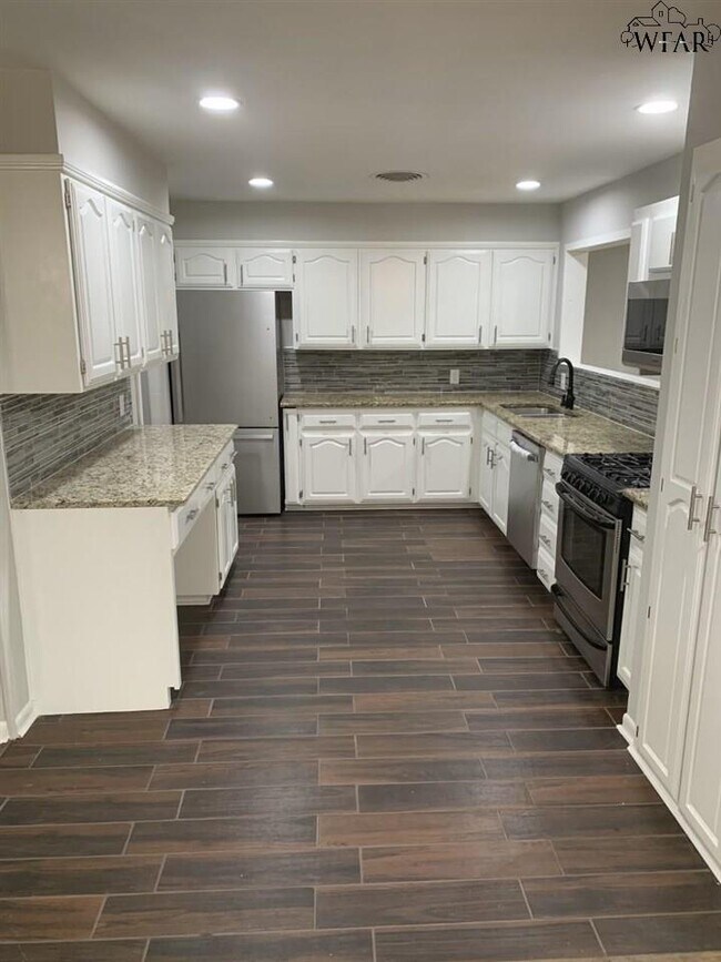 Foto del edificio - 4418 McCrory Ave