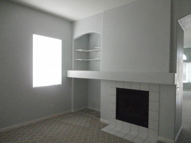 Foto del edificio - 3437 Penelope Drive