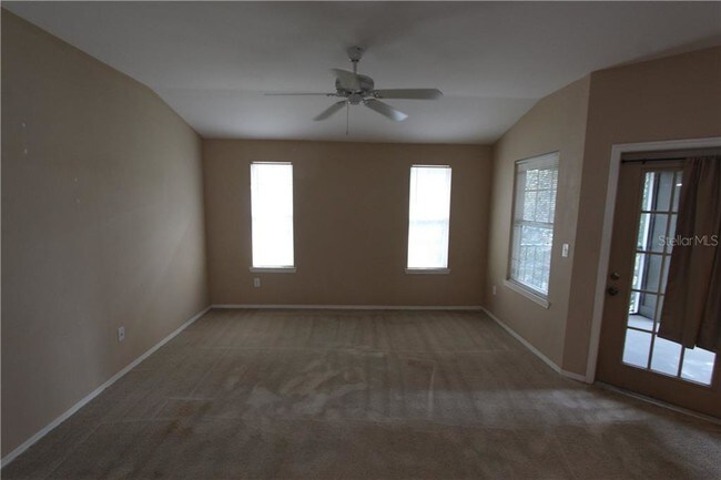 Foto del edificio - 420 SUMMIT RIDGE Pl