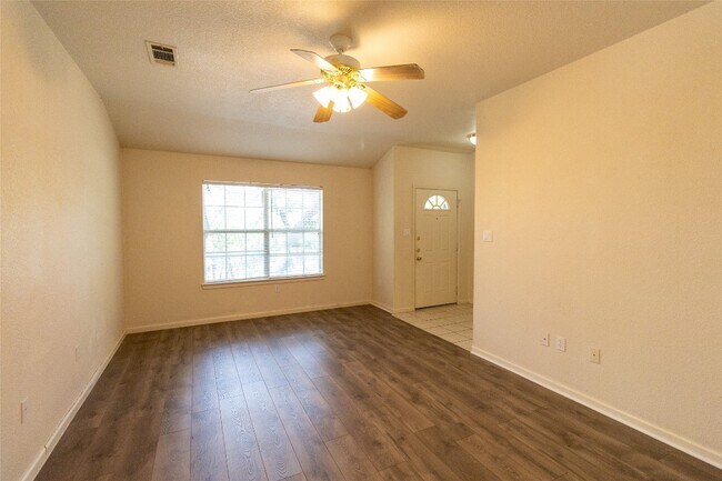 Building Photo - 21513 Pershing Ave