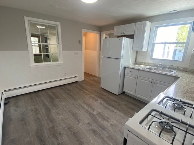 Building Photo - 164 Winthrop Pkwy
