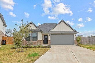 Building Photo - 4903 Pne Hvn Ln