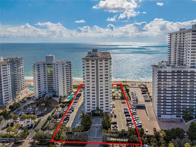 Foto del edificio - 3550 Galt Ocean Dr