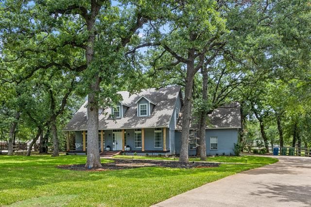 Building Photo - 711 Majestic Oaks Dr