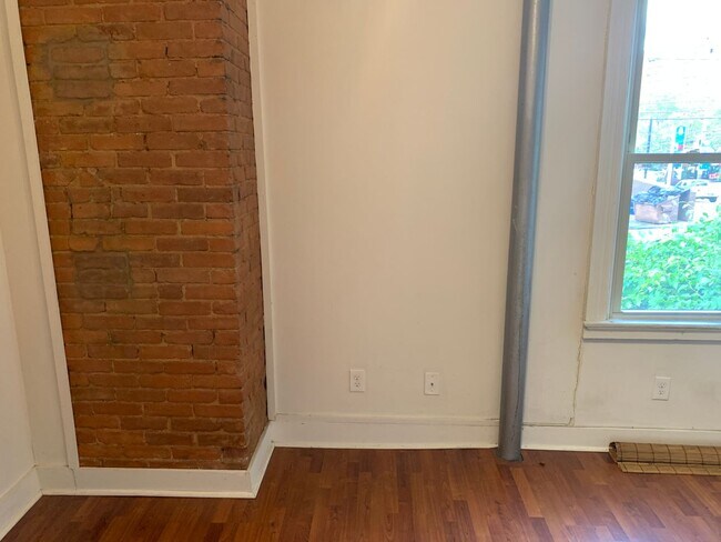 Foto del edificio - 3947 Mintwood St