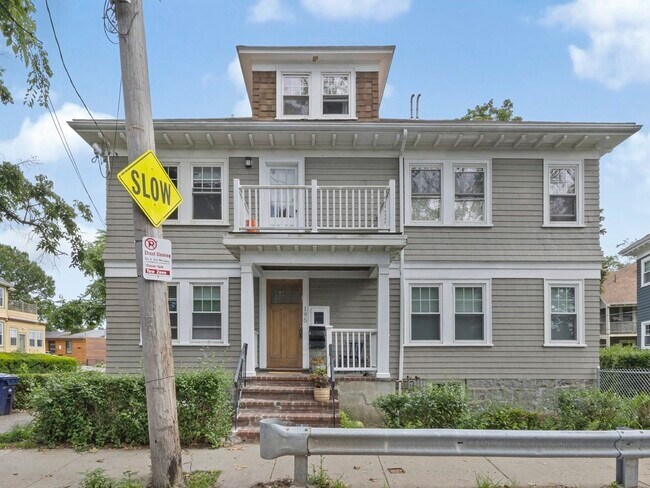 Foto del edificio - 195 Savin Hill Ave