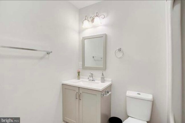 Foto del edificio - 3120 Creedon Dr