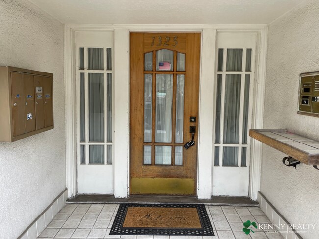 Foto del edificio - 1325 5th Ave - 109 - LEASE ONLY