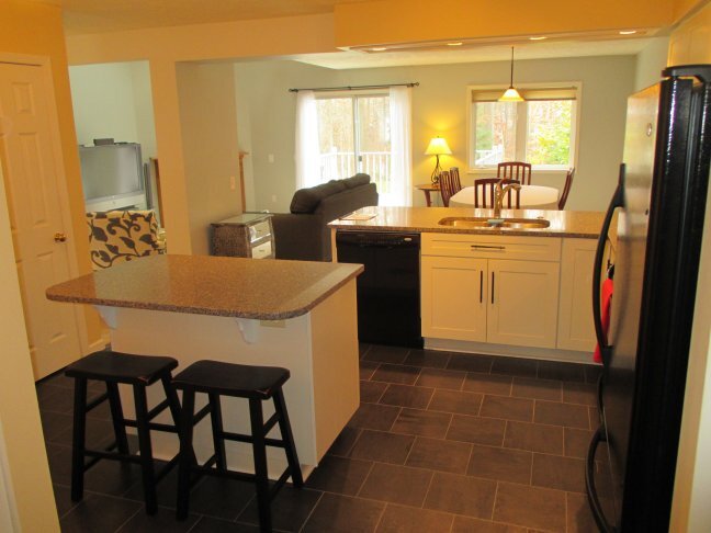 Kitchen - 1153 Ridge Crest Dr