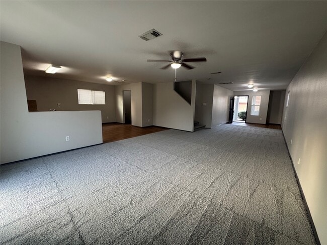 Foto del edificio - 12714 Windy Summer Ln