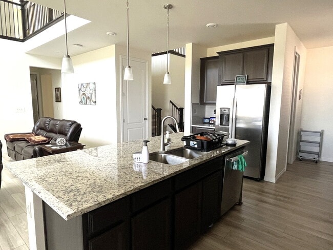 Building Photo - Wonderful 4 Bedroom/2 Bathroom with a Loft and Study in Whispering Pines!