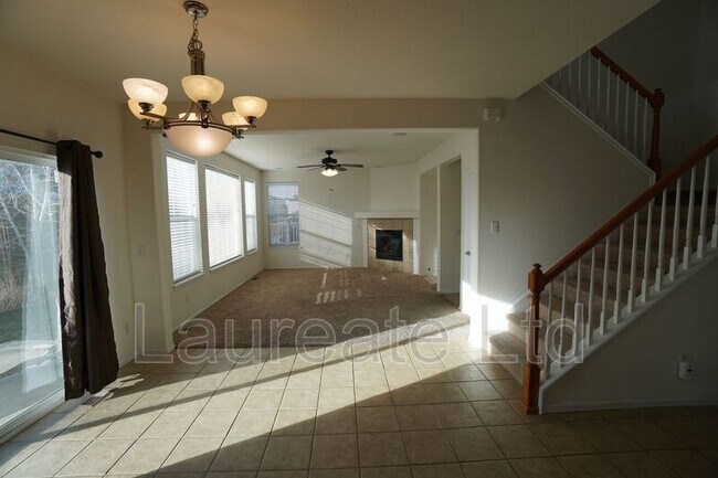 Building Photo - 10213 Uravan St