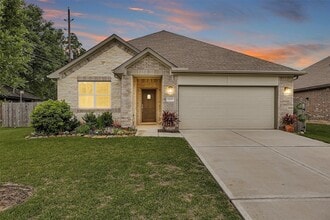 Building Photo - 29019 Pine Forest Dr