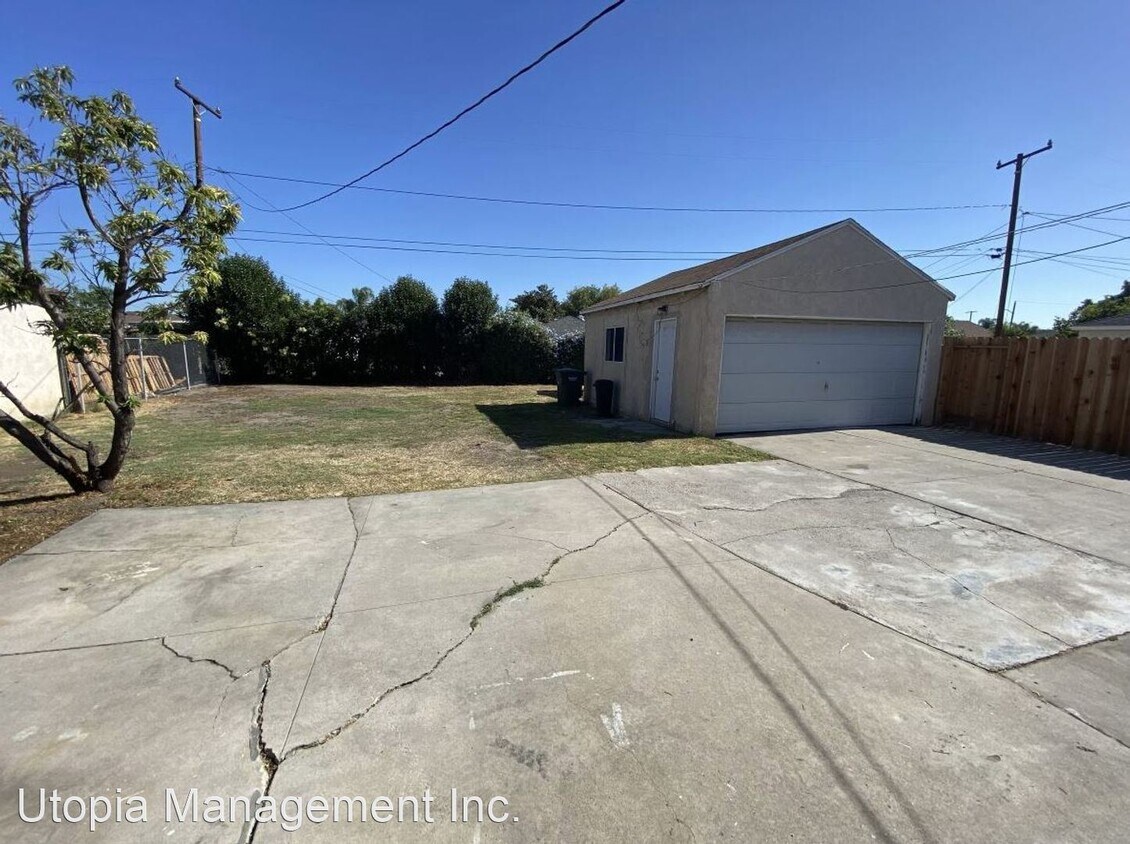 Foto principal - 2 br, 1 bath House - 8111 Artesia Blvd