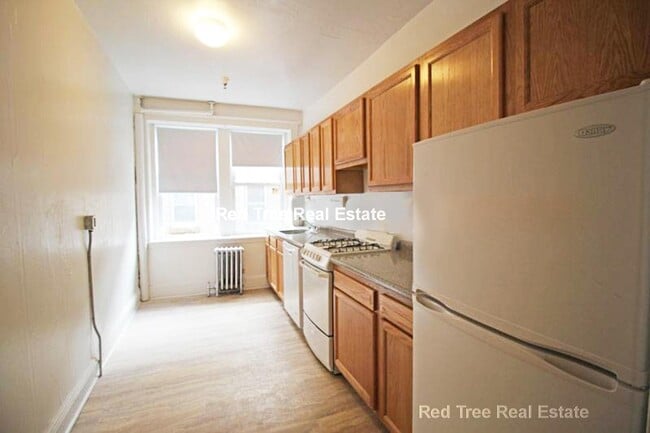 Photo - 1634 Commonwealth Ave Apartment