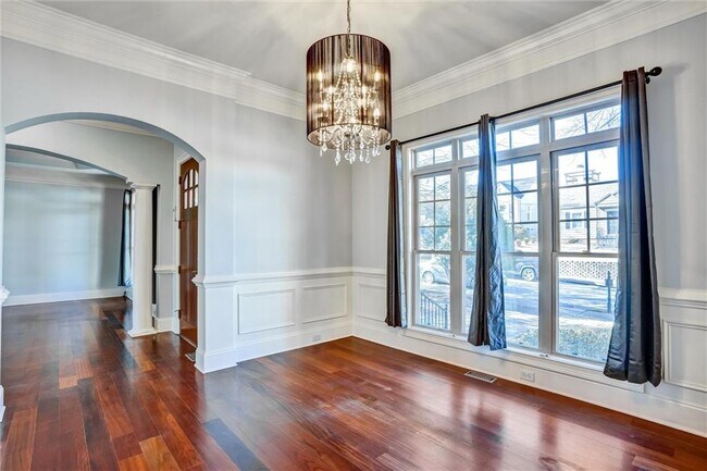 Foto del edificio - 1267 Francis St NW