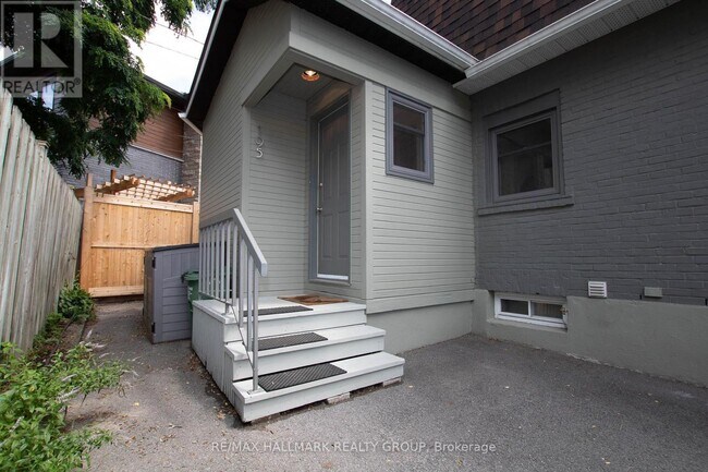 Photo du bâtiment - 195 Springfield Rd