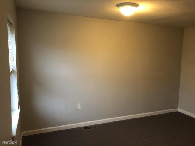 Building Photo - 2 br, 1 bath Apartment - 1429 Frankford Ave