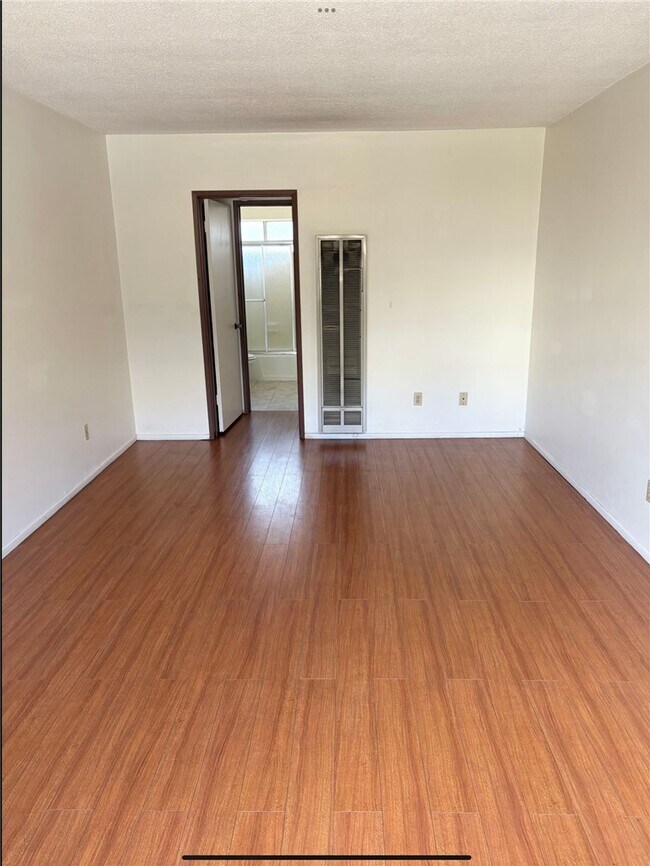 Foto del edificio - 2302 S Gaffey St