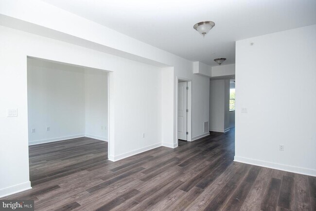 Foto del edificio - 43 Princeton Hightstown Rd