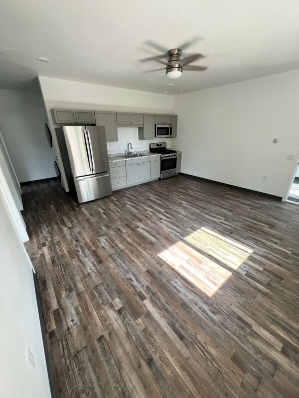 Foto del edificio - 1430 S Irwin Rd