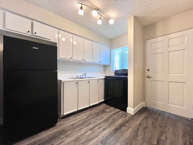 Interior Photo - CasaDova