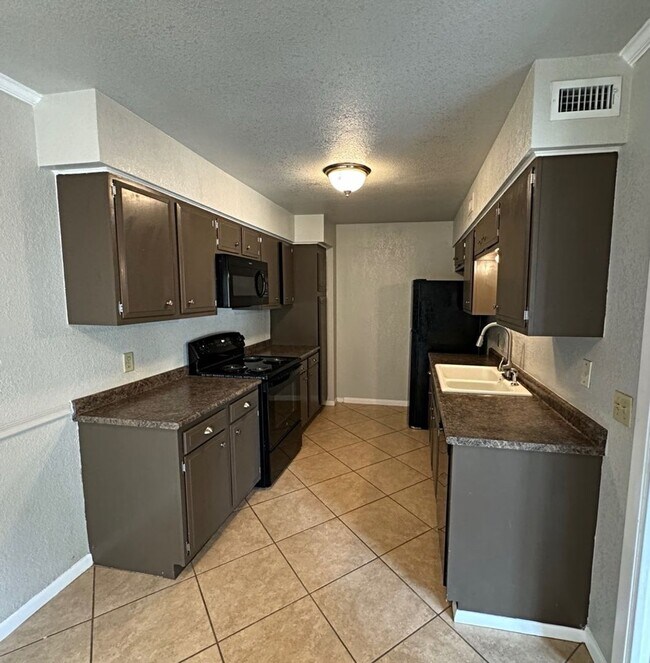 Foto del edificio - 5865 Townhouse Ln., Beaumont, TX 77707