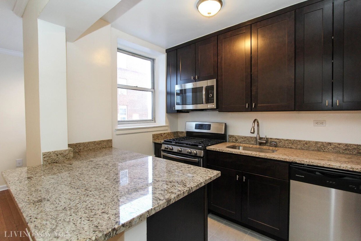 5565 Netherland Ave Unit 2F, The Bronx, NY 10471 Room for Rent in The Bronx, NY