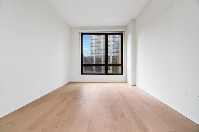 Foto del edificio - 1 bedroom in Brooklyn NY 11238