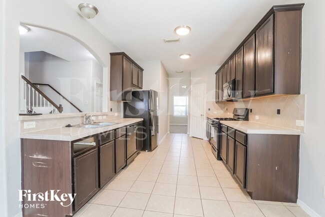 Foto del edificio - 8015 N Tarrytown Crossing Dr