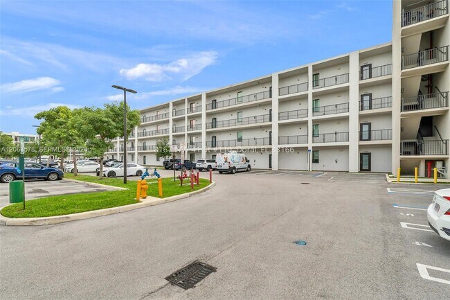 Foto del edificio - 8167 NW 41st St