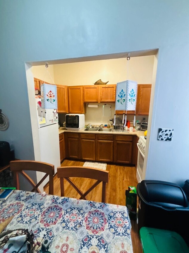 Primary Photo - 112 N Fairmount St