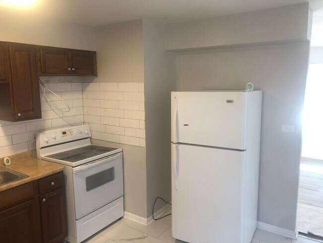 Foto del edificio - 3 Bed / 1 Bath Home for Rent.