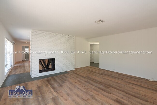 Building Photo - 2401 Sagebrush Ct