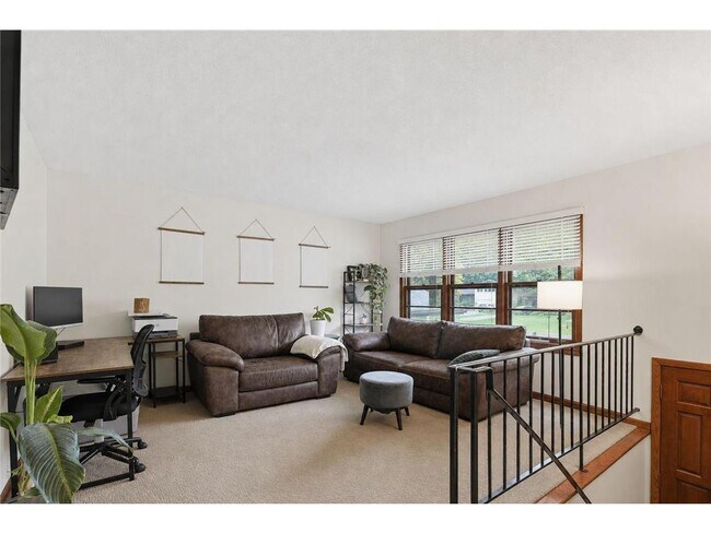 Foto del edificio - 3308 Roosevelt Ct NE