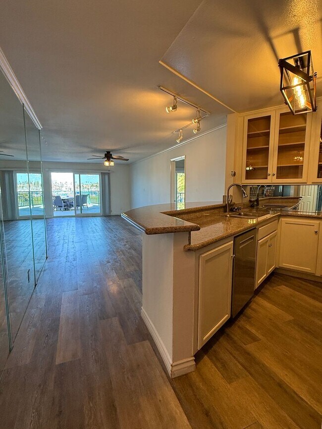 Building Photo - Resort Living year-round! Channel Island Marina Views