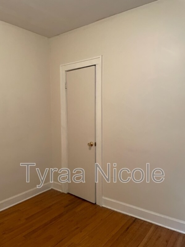 Foto del edificio - 4053 Tyler St