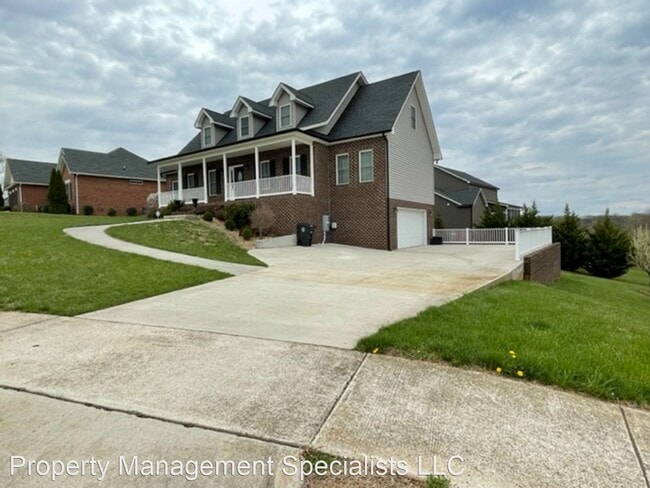 Building Photo - 5 br, 4.5 bath House - 103 Nettie Ct.