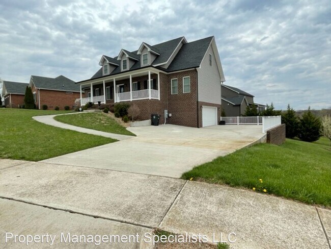 Foto del edificio - 5 br, 4.5 bath House - 103 Nettie Ct.