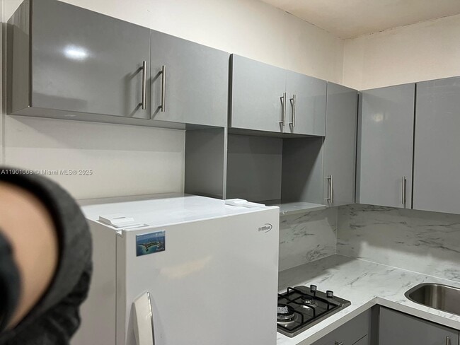 Building Photo - 14331 SW 286th St