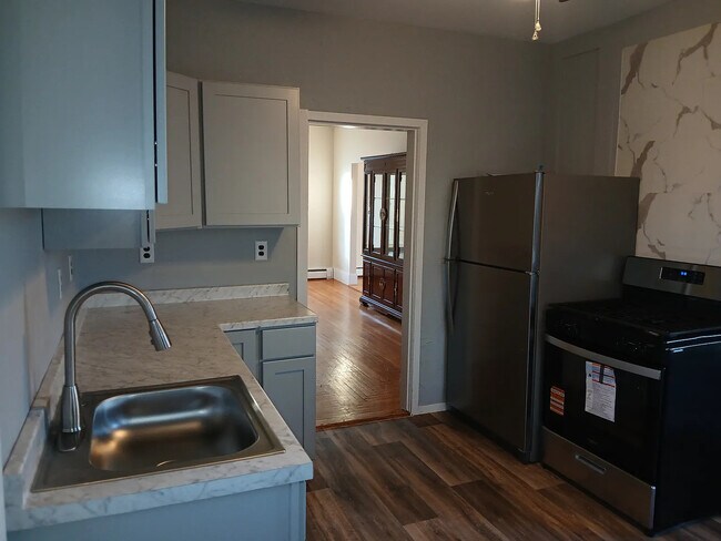 Foto del edificio - 35 Fairview St